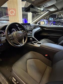 تۆیۆتا کامری